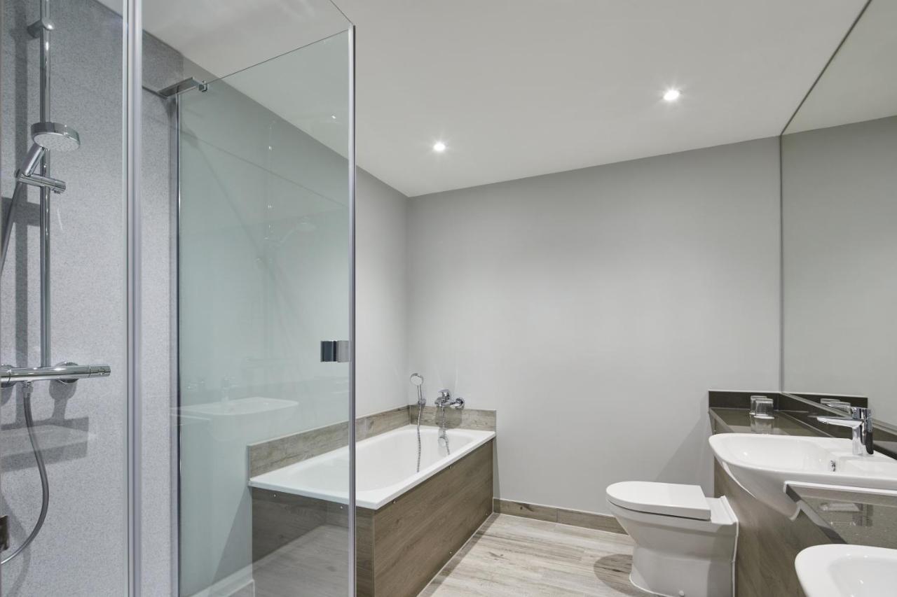 Delta Hotels By Marriott Cheshunt Broxbourne Eksteriør bilde
